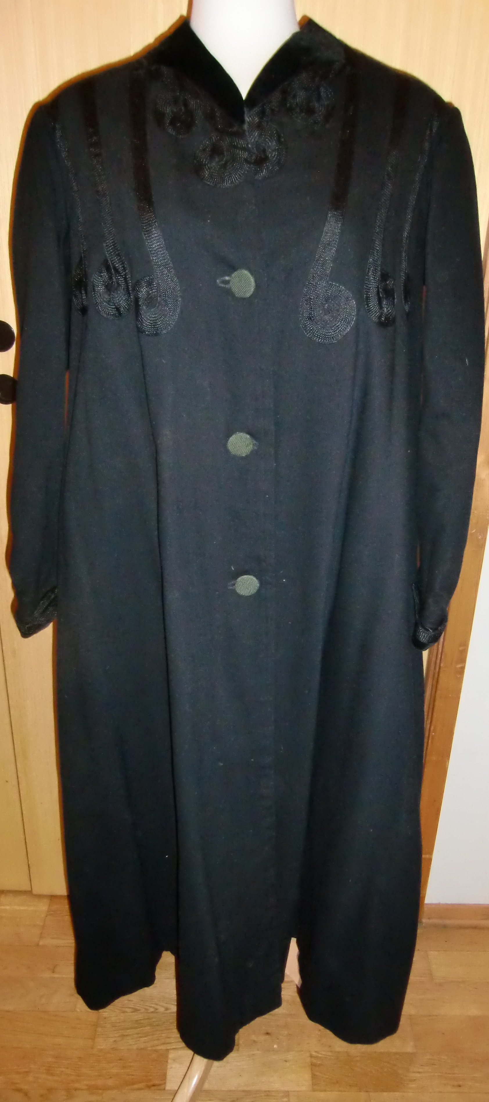 xxM372M 1915-20 Wool Vinter Coat